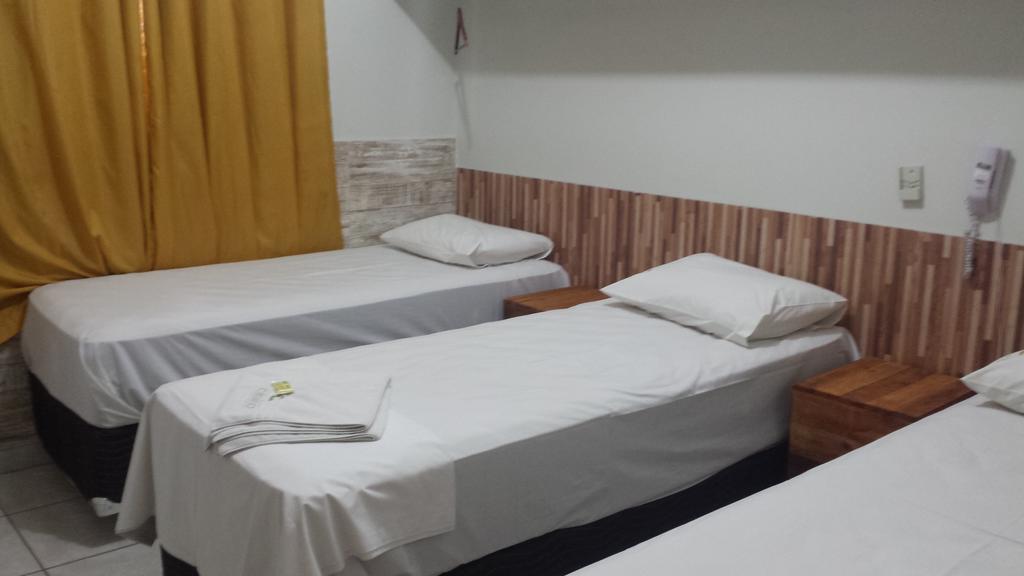 Hotel Cerrado กัวยาเนีย ภายนอก รูปภาพ