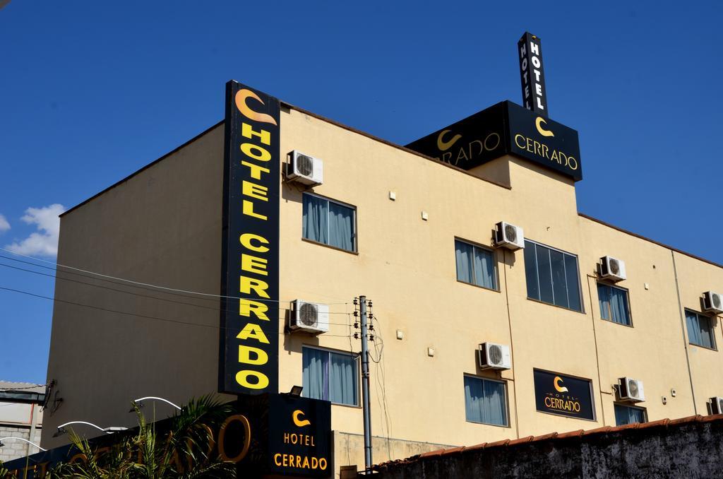 Hotel Cerrado กัวยาเนีย ภายนอก รูปภาพ